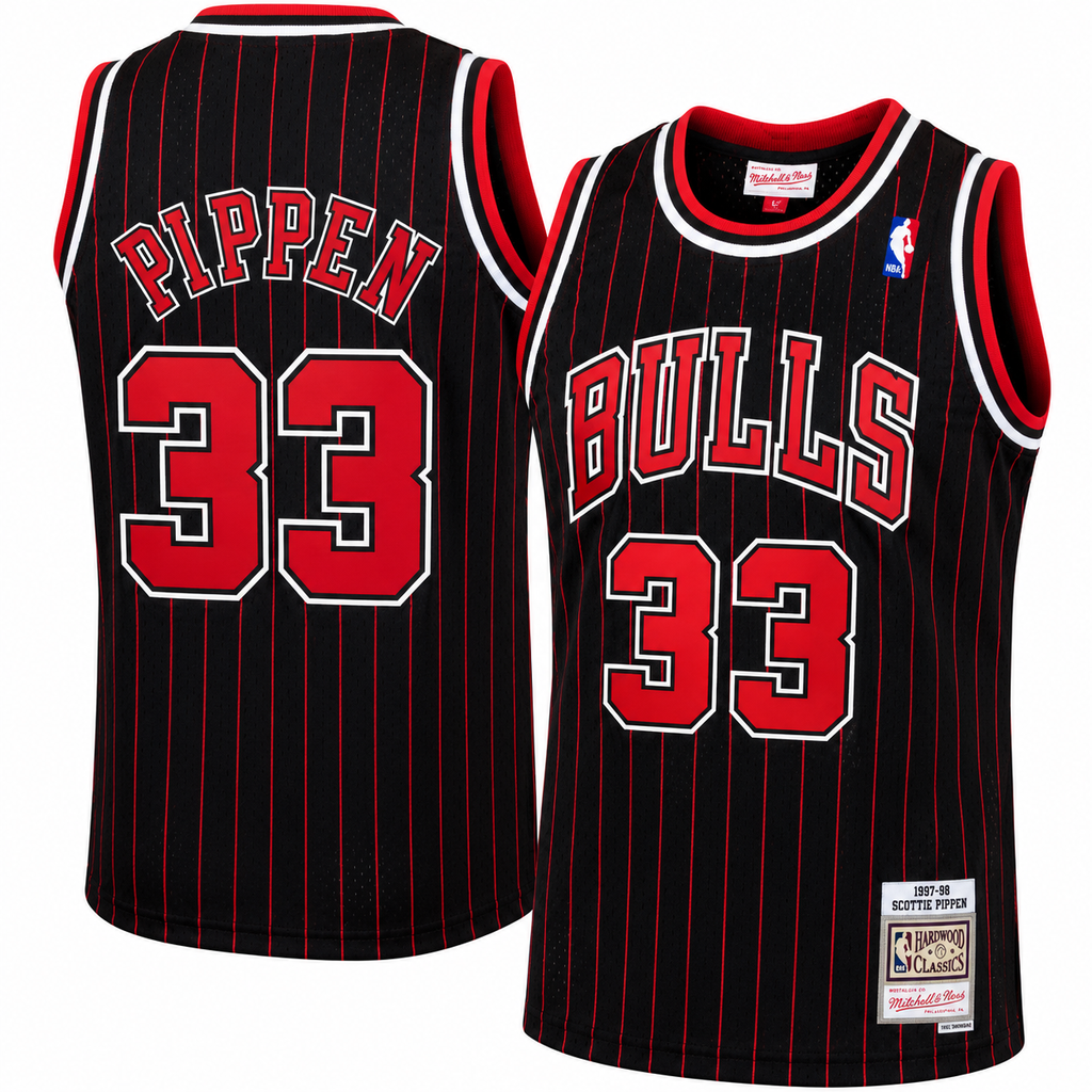 Chicago Bulls Scottie Pippen Mitchell & Ness Black 1995-96 Hardwood Classics Swingman Jersey - image 1