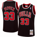 Chicago Bulls Scottie Pippen Mitchell & Ness Black 1995-96 Hardwood Classics Swingman Jersey - image 1