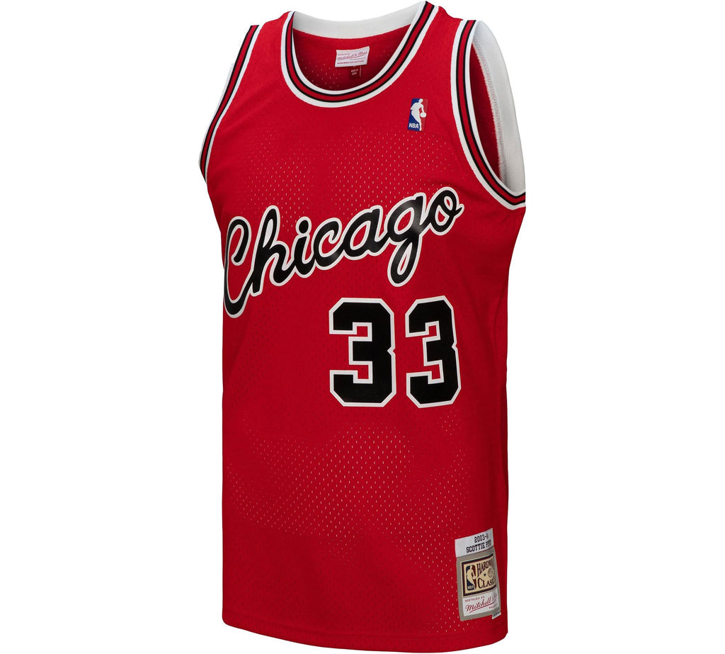 Mens Chicago Bulls Scottie Pippen Mitchell & Ness Red 2003 Hardwood Classics Swingman Jersey - image 2