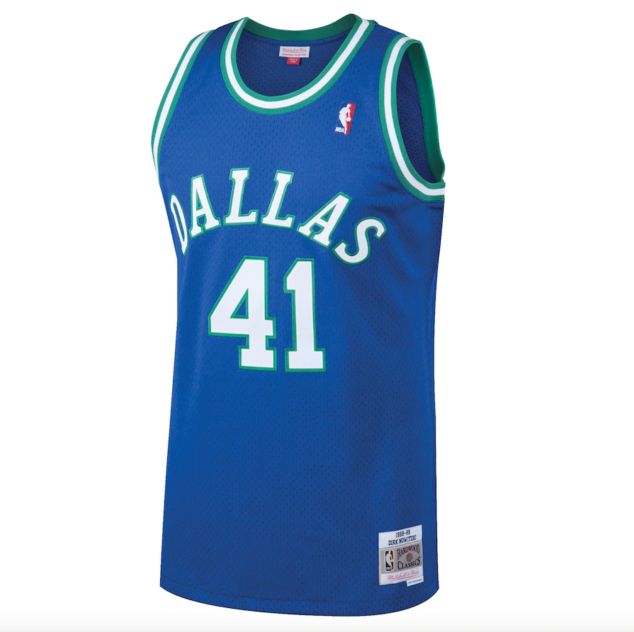 Men's Dallas Mavericks Dirk Nowitzki Mitchell & Ness Blue 1998-99 Hardwood Classics Swingman Jersey - image 2