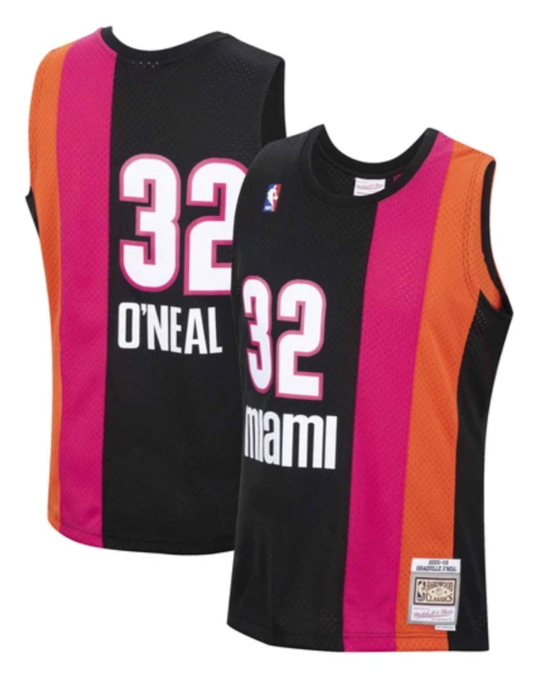 Men's Shaquille O'Neal Miami Heat Mitchell & Ness NBA 2005-06 Black Alternate Throwback Swingman Jersey - image 1