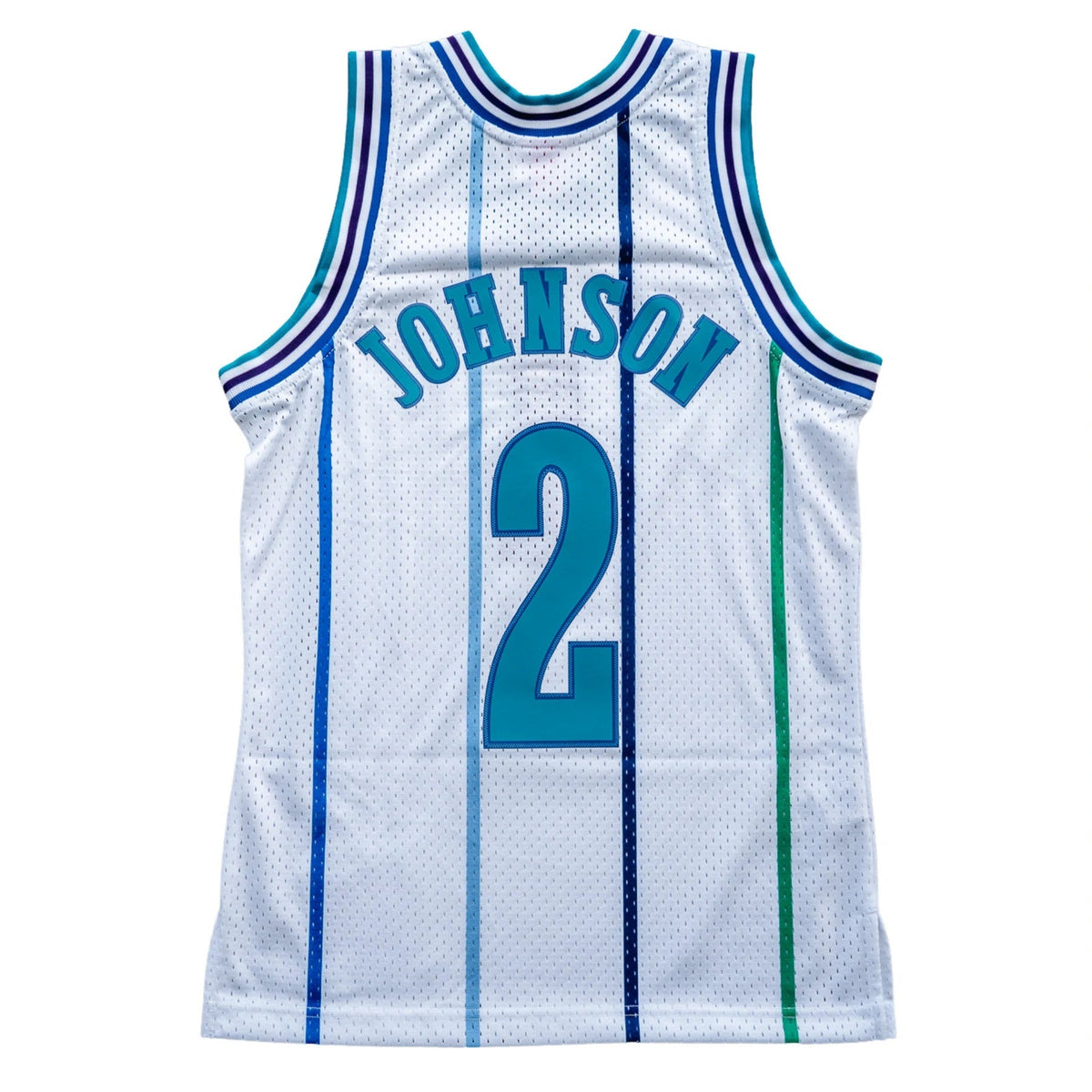 Men's Mitchell & Ness Larry Johnson Charlotte Hornets White 1992-93 Hardwood Classics Swingman Jersey - image 3
